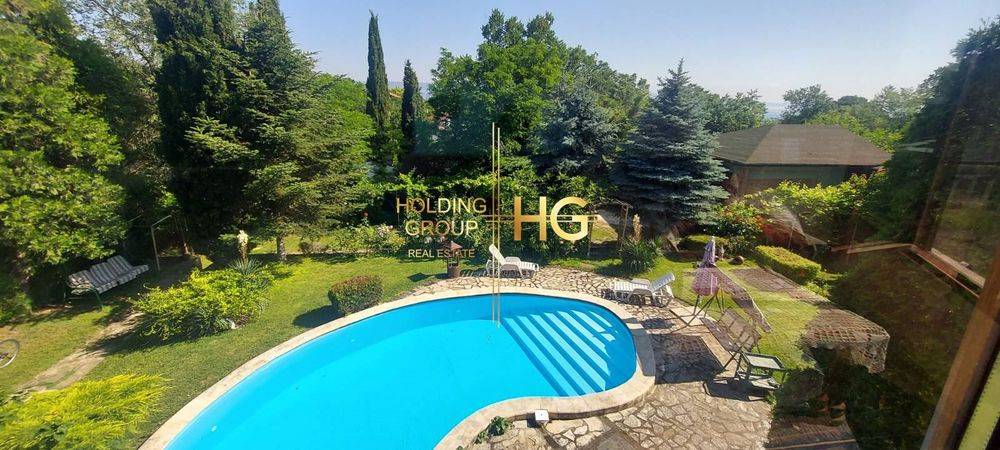 Къща в Варна-Аспарухово площ 310 цена 508000