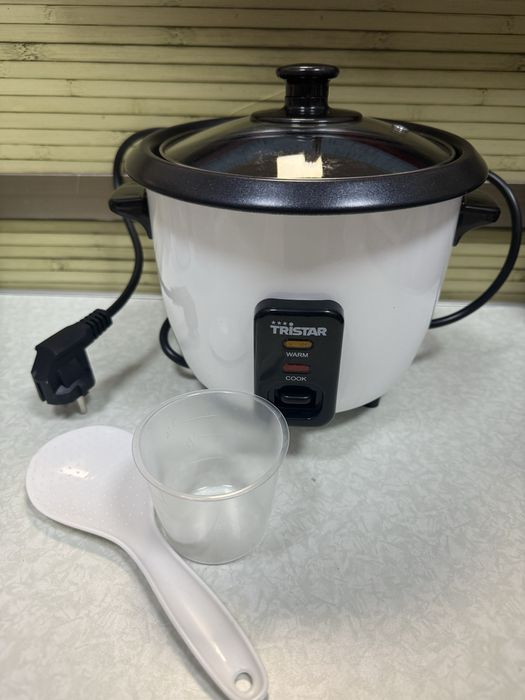 Оризоварка Tristar RK-6117