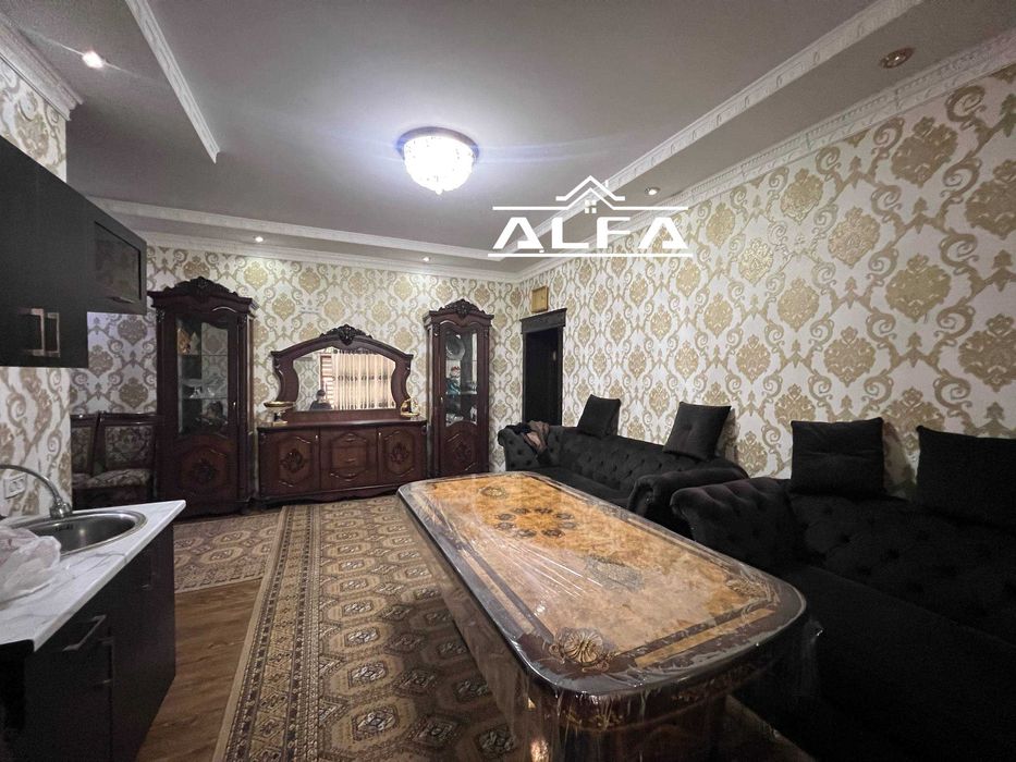 Buxoroda kvartira uy xonadon sotiladi 2 xonali 68m² 1-qavat.