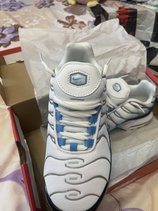 Adidasi nike tn universali