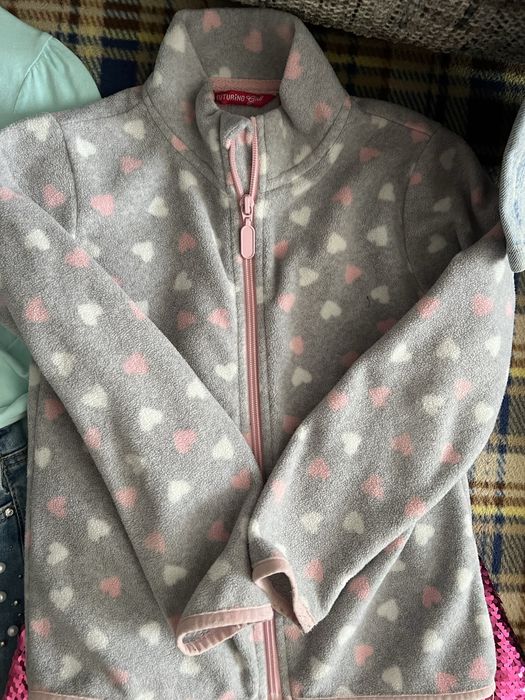 Продам ПАКЕТ вещей на девочку