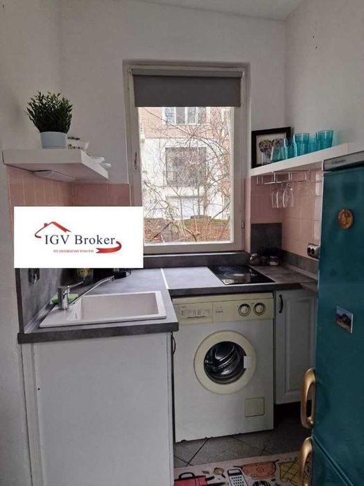 Дава се под наем Двустаен апартамент в София, Център - 65 кв.м за 687.99 € - Снимка #2