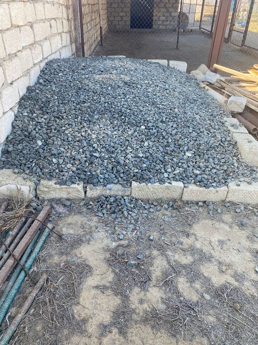 фундамент либо стяжка - ға щебень