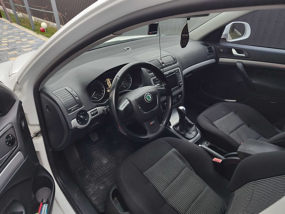 vand skoda octavia 2