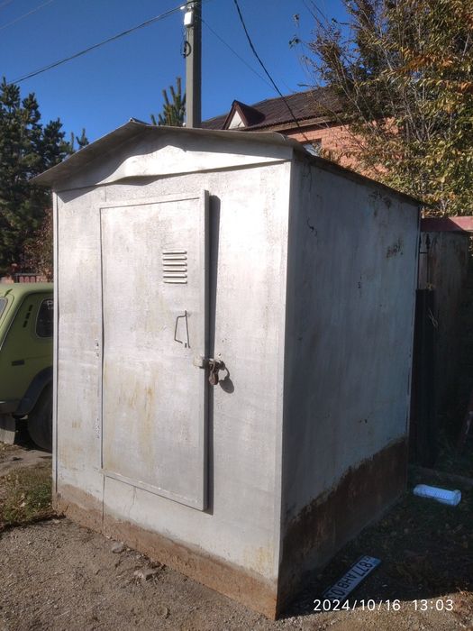 Продам будку 1.8 х 1.8