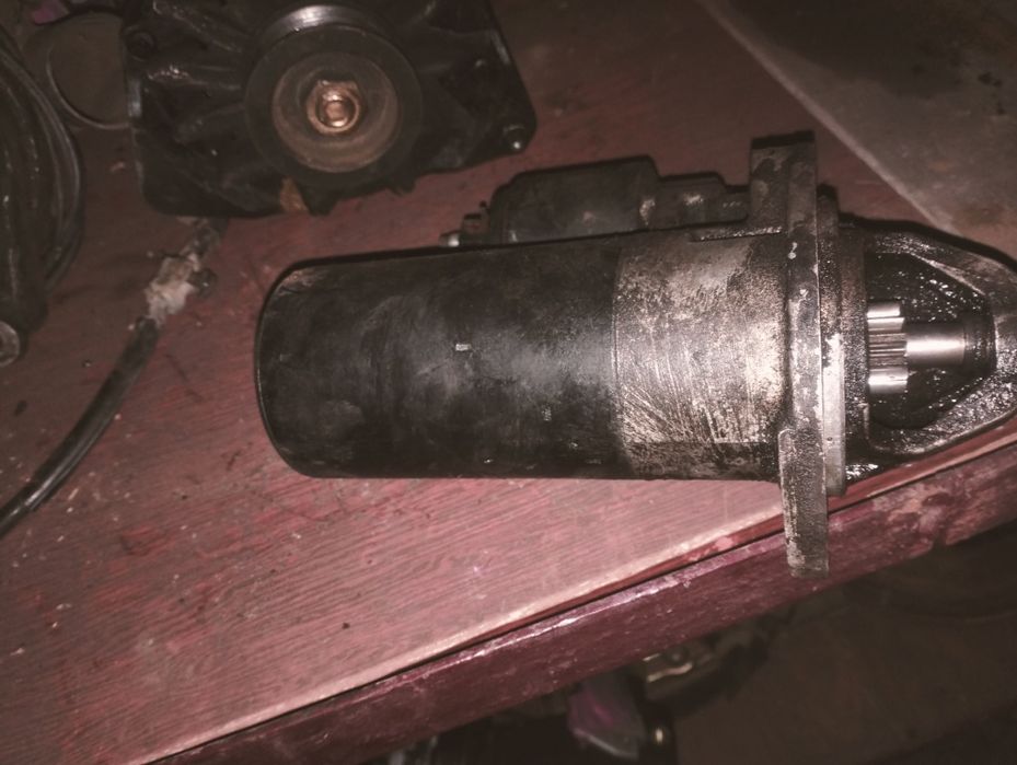 Стартер Ауди 100 с4