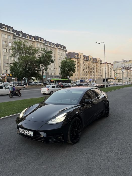 Tesla Model 3 Dual Motor Long Range Brabus Tuning