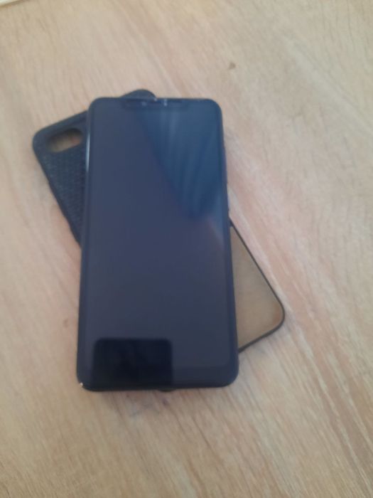 Xiaomi 8 lite Sotiladi