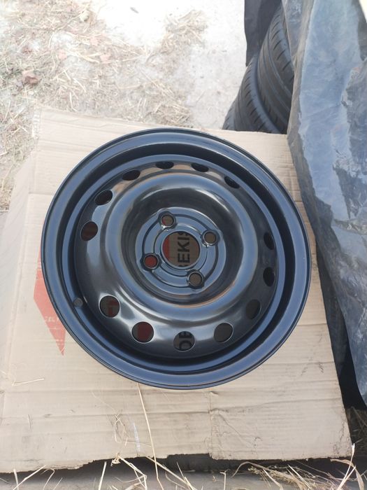 Ariginal GM qora R14 Nexia 2 va Sparklarga tushadigan diskalar sotilad