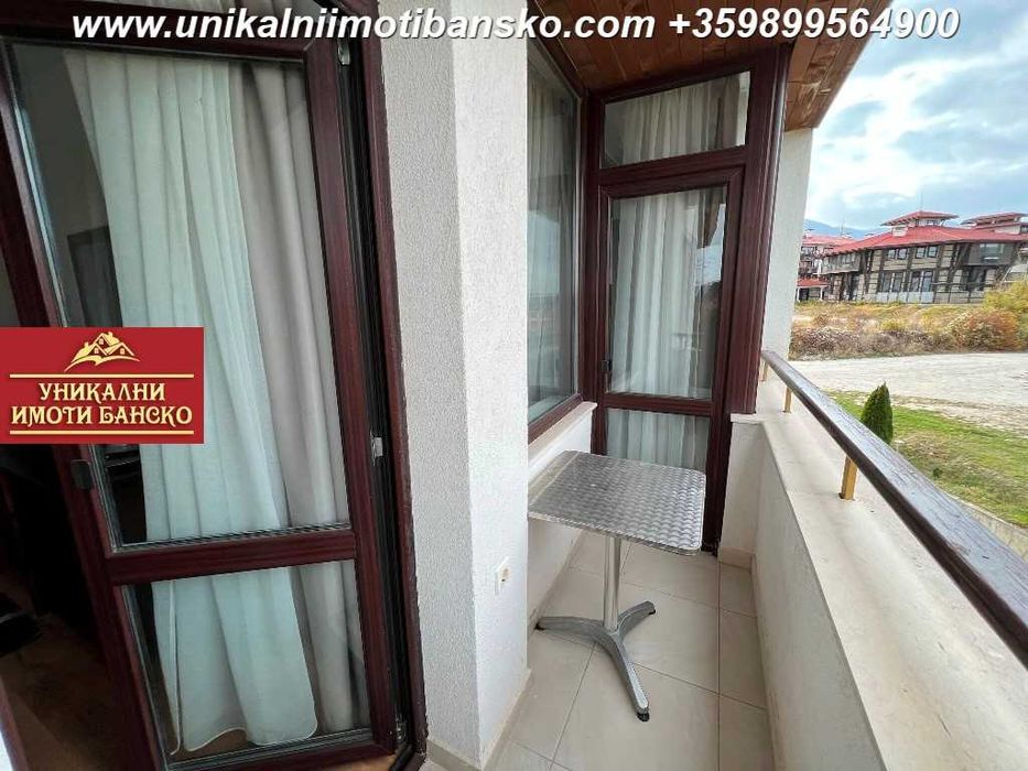 Близко до лифта! Двустаен апартамент за продажба в град Банско
