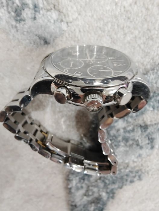 Продаю Часы Tissot