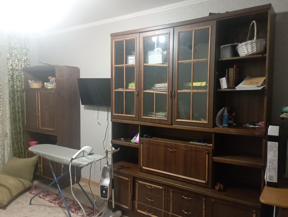 Отдам стенку бесплатно, самовывоз