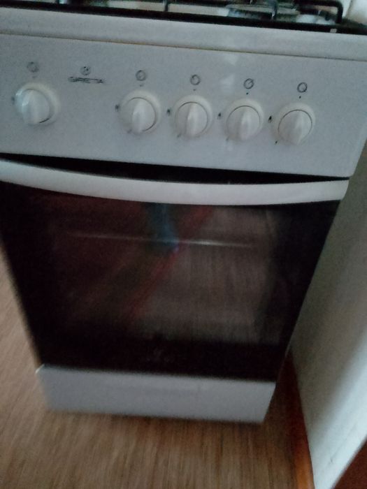 Продам газплиту в хорошем состоянии