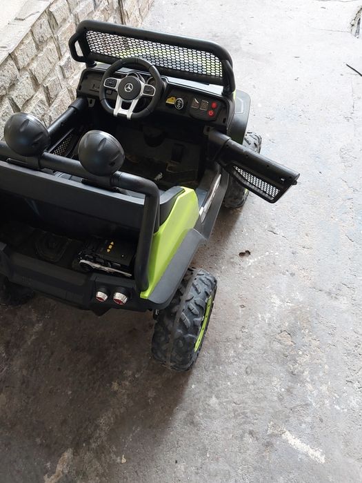 Акумулаторен джип