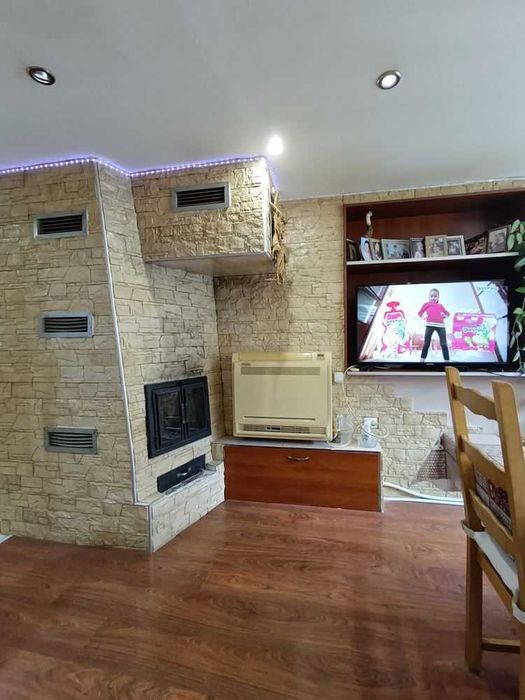 Продава се Къща в с. Момин сбор, Област Велико Търново - 300 кв.м за 544 €/кв.м - Снимка #4