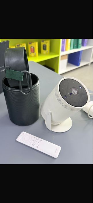 Планшет apple ipad air и оригинал проектор