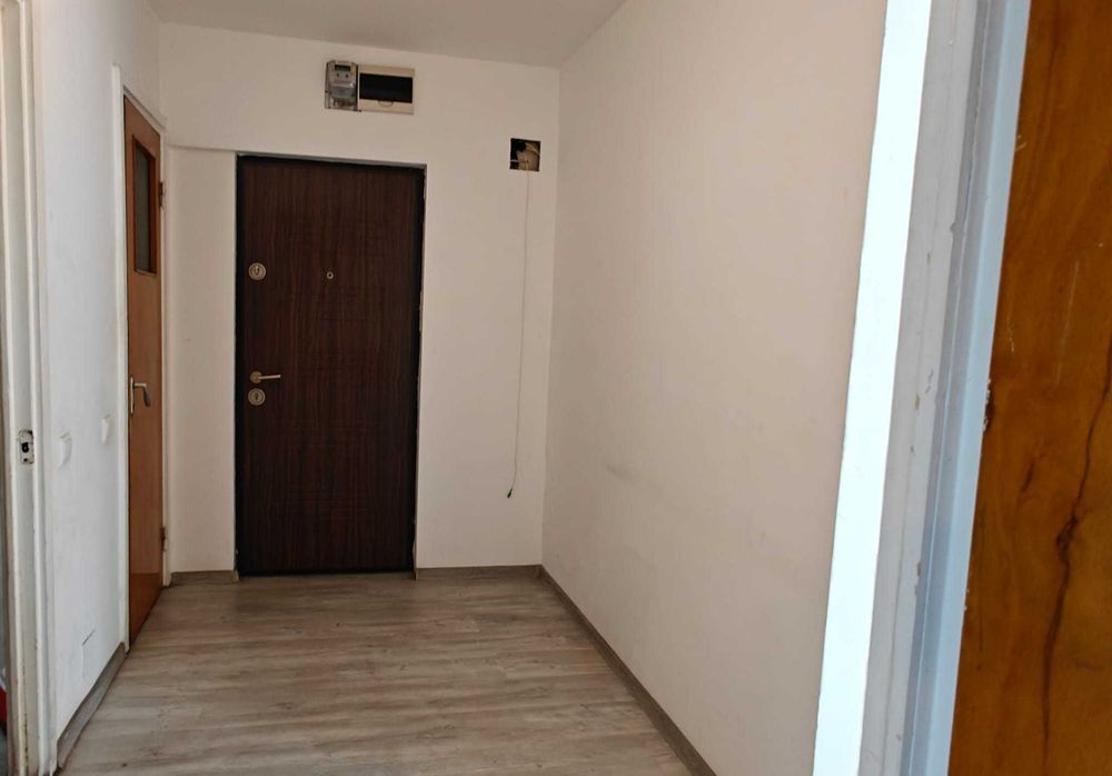 Drumul Taberei – Valea Oltului / Valea Argeșului Apartament 3 camere decomandat