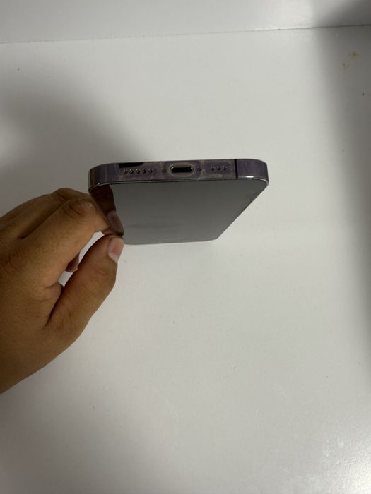 iPhone 14 про