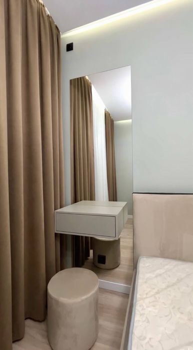 Продается 2 комнатная 50квМ ЖК Лабзак Шайхантохур