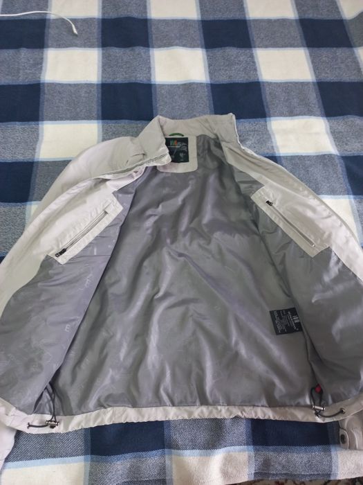 Мужская ветровка