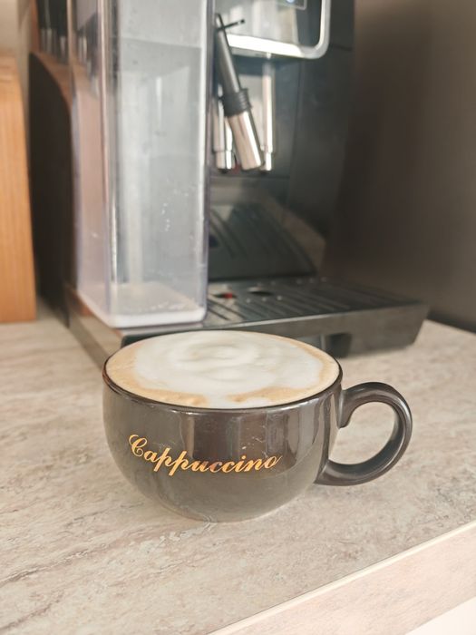 Vând DeLonghi Dinamica ecam 350.50b