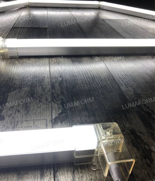 Продаю универсальное светодиодное освещение