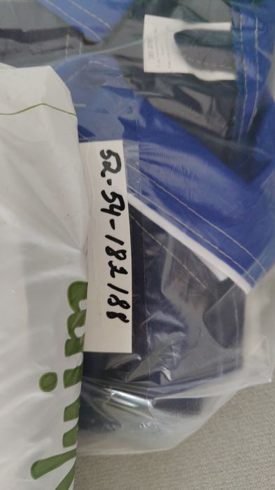 Продам спецовку.