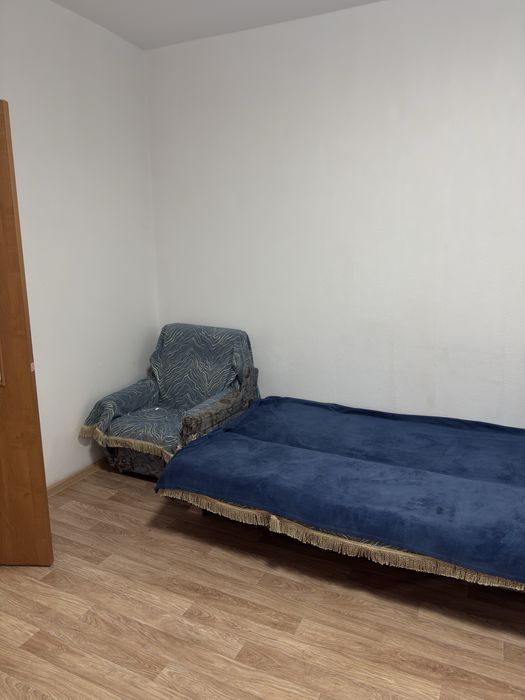 бесплатно диван и кресла