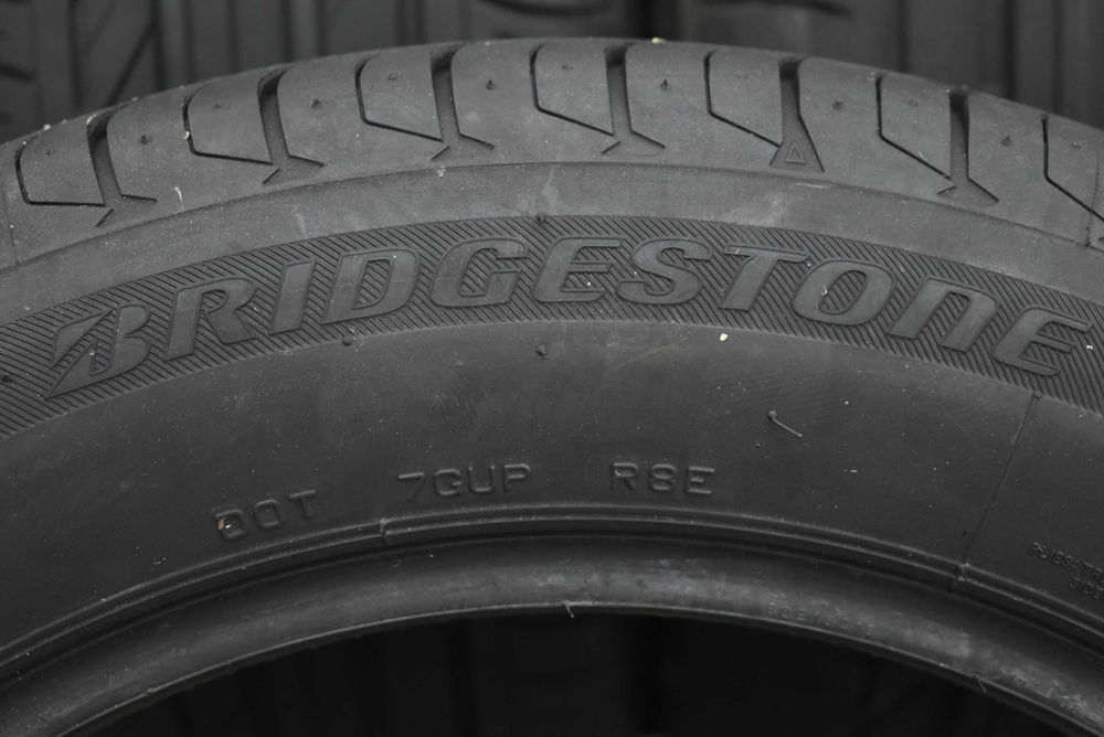 Гуми 225/55/17 Bridgestone