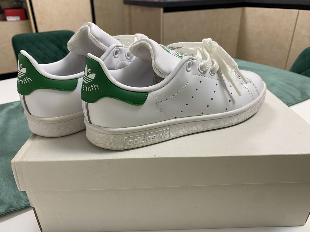 Adidas Stan Smith BG M20324 marimea 36 Oradea OLX.ro