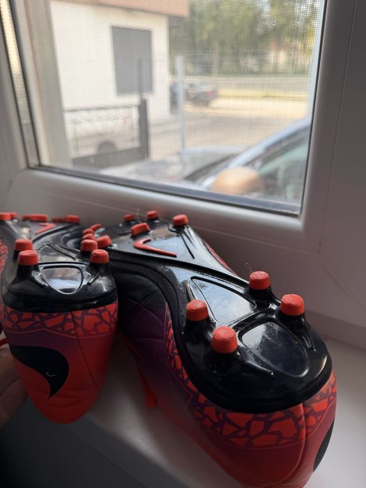 Бутонки Nike HyperVenom