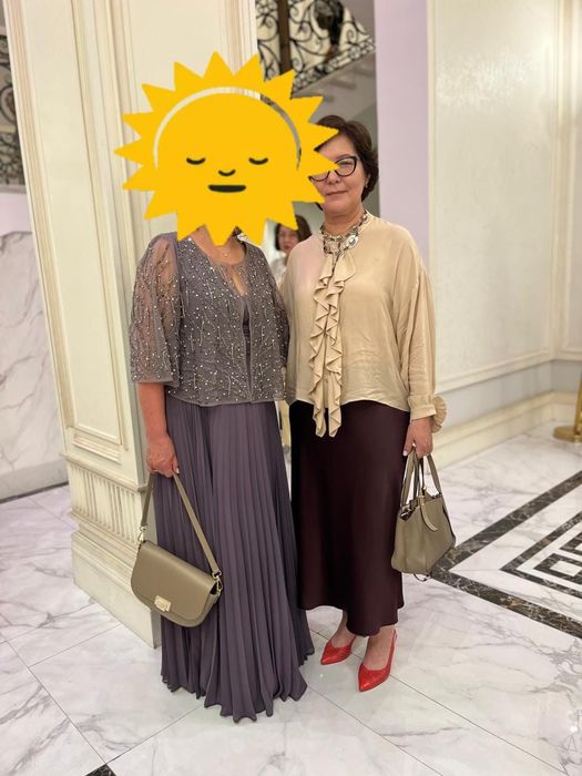 Продам платье нарядное вечернее