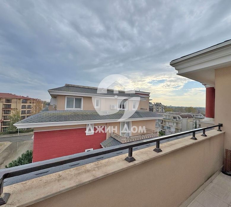 Продава се Двустаен апартамент в к.к. Слънчев бряг - 53 кв.м за 1699 €/кв.м - Снимка #9