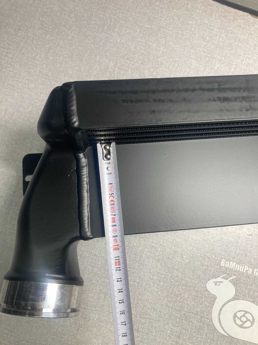 Челен интеркулер тунинг бмв е9х/е82/е87/е88 330д/335д/335и и др.