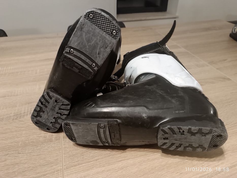 Clapari barbati 270-275