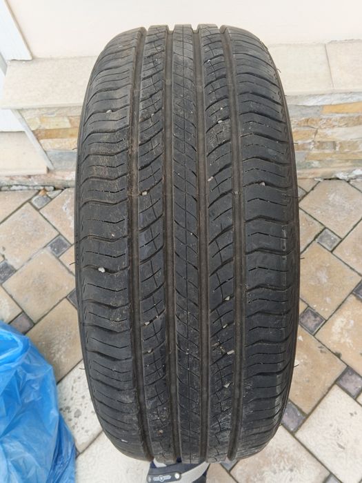 Автошины (балоны) 215/55. R17 Состояние отличное.