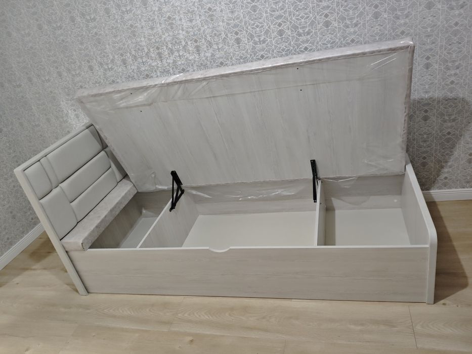 Скидка! Кровать с подёмный механизмом от Шараф