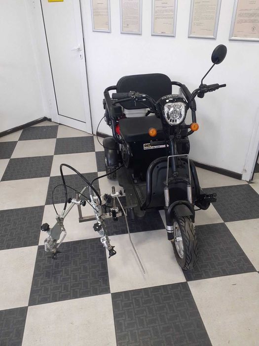 Машина за пътна маркировка Cimex RLS RoadMax II 2022