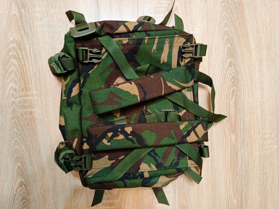 Rucsac militar nou cu eticheta