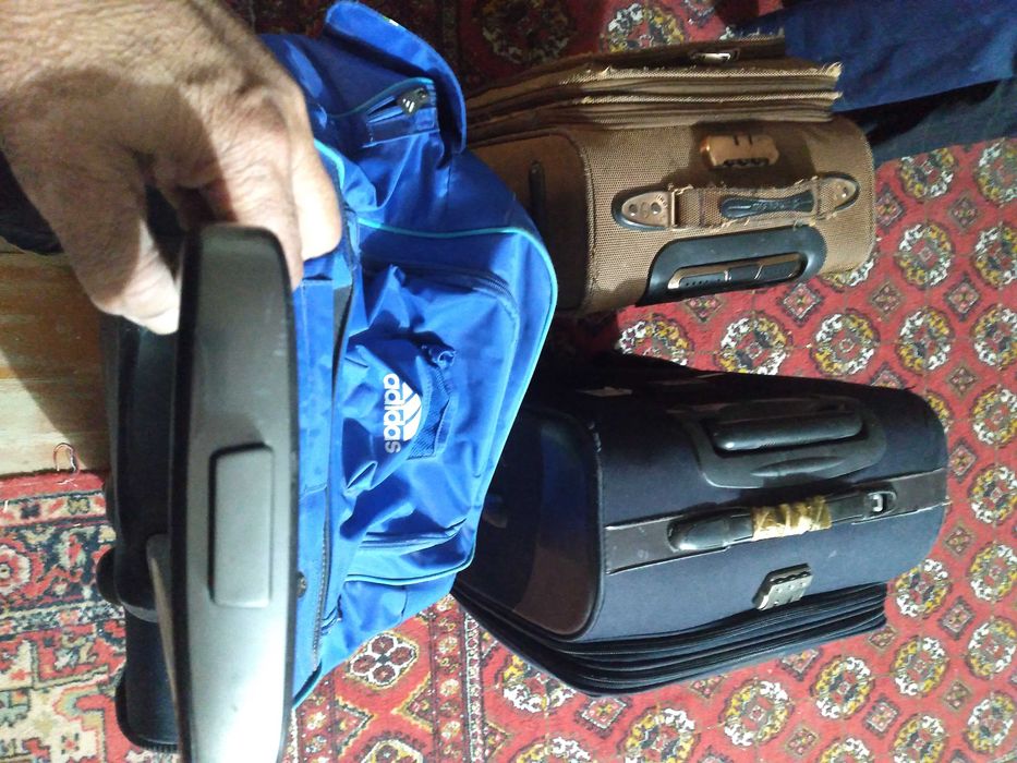 Ишлатилган гилдираксиз ва гилдиракли чамадонлар келишилиб   сотилади.