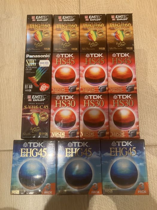 Нови касети за видеокамери VHS-C /VHS