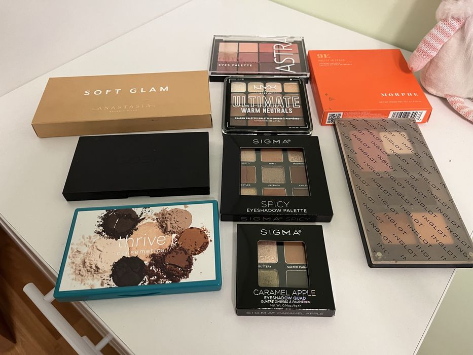 Лот оригинални палитри Abh, NYX, Gosh, Morphe