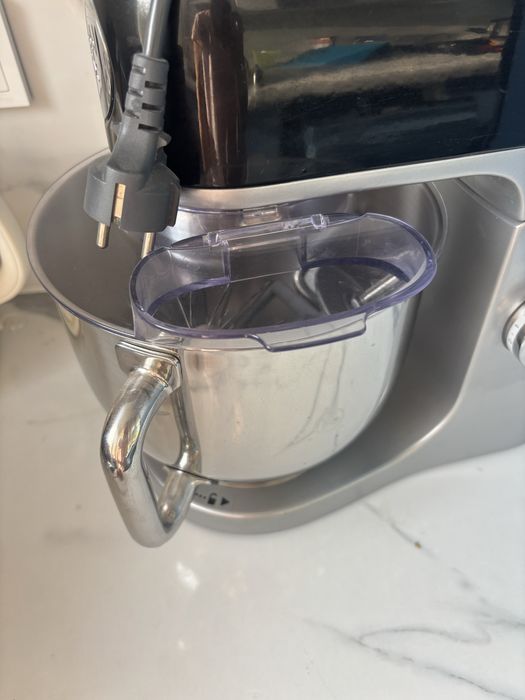 Планетарный миксер Kenwood