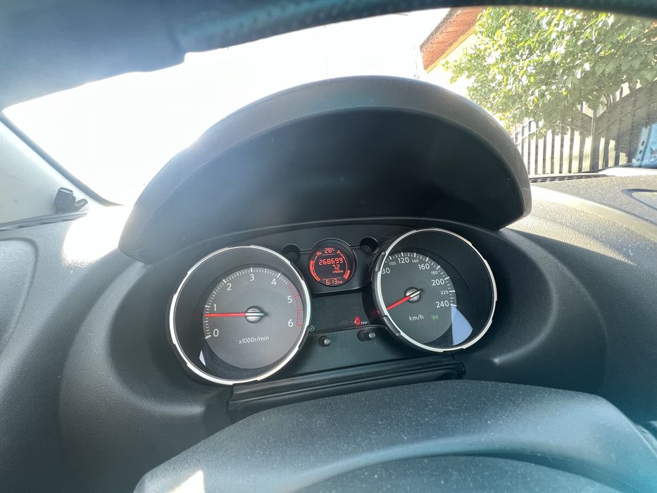 Nissan Qashqai + 2 ,2009,2.0d, 4x4