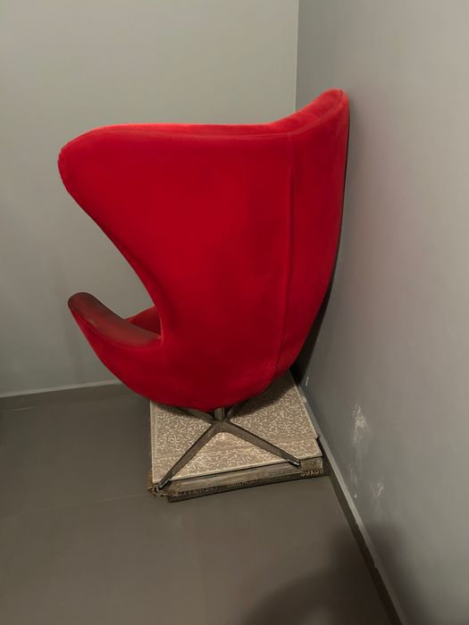 Дизайнерско кресло