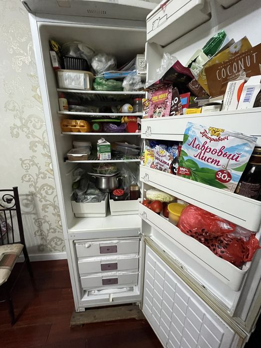 Продам холодильник