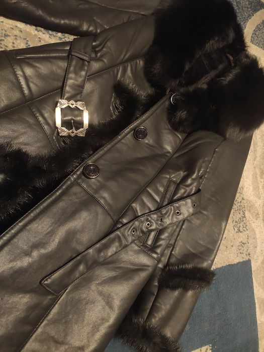 Пальто кожаное зимнее