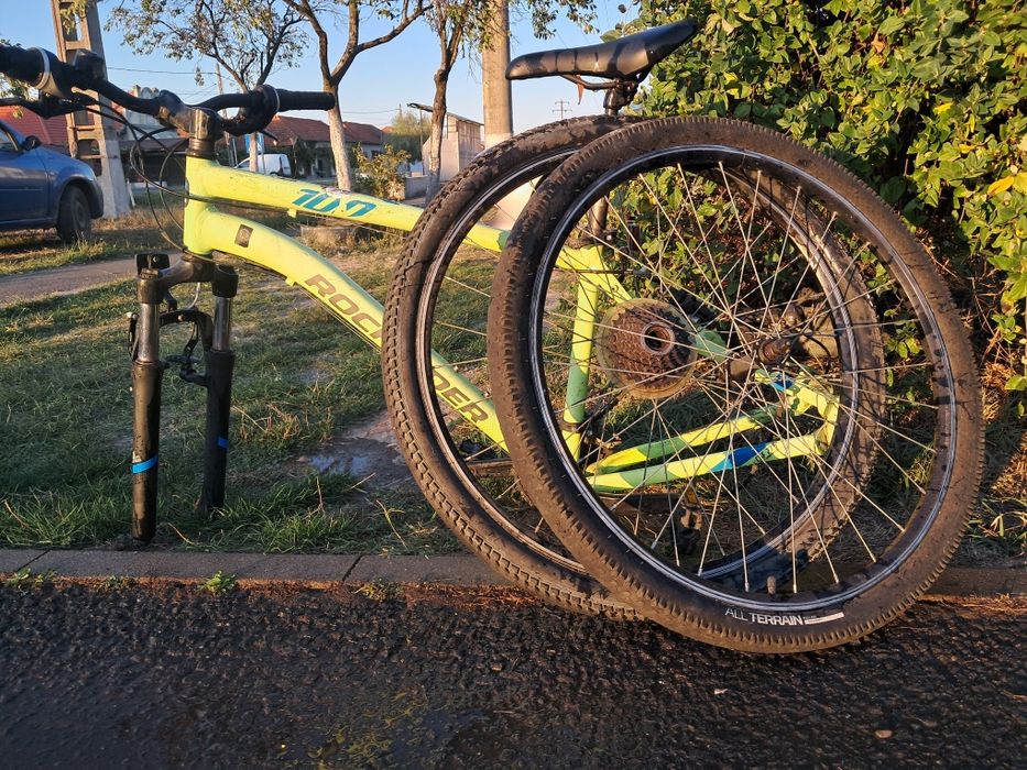 Vând bicicletă rr