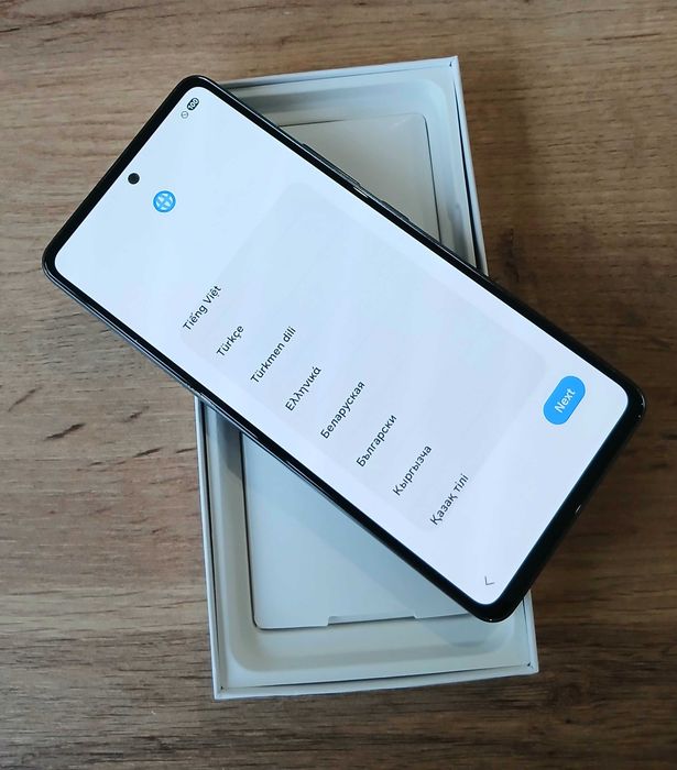 Телефон SAMSUNG A53