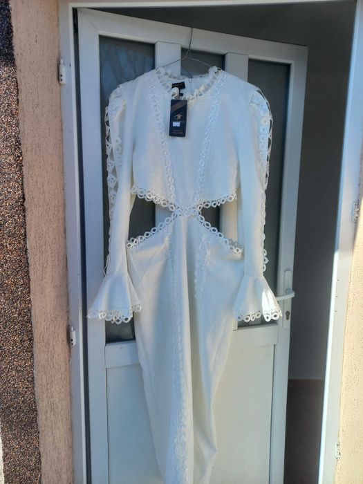 Rochie de zi brodata